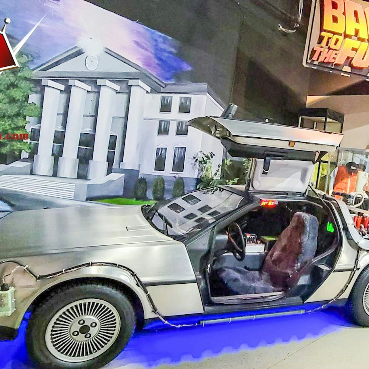 Celebrity Car Museum: Entry Ticket - Photo 1 of 3